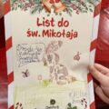 Zdjęcie przedstawia jeden z listów do Świętego Mikołaja napisany przez dziewczynkę. Treść listu brzmi "List do św. Mikołaja. Drogi święty Mikołaju proszę cię o królika".