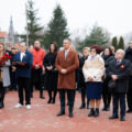 Na zdjęciu Wójt Gminy Przemęt, Przewodnicząca Rady Gminy Przemęt, Pan Antoni Fornalski oraz reszta zaproszonych osób, nauczyciele i uczniowie.