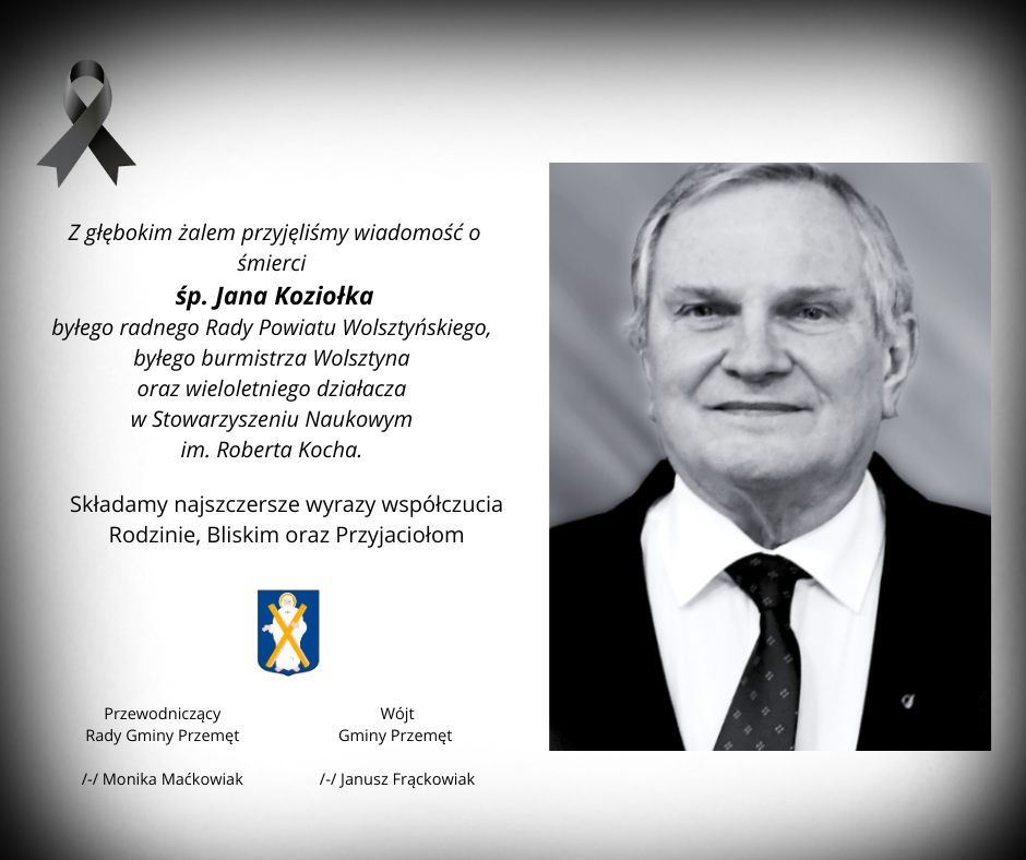 Grafika wykonana została w czarno białych kolorach. Z prawej strony grafiki znajduje się czarno-białe zdjęcie Jana Koziołka. Natomiast z lewej strony znajduje się treść: "Z głębokim żalem przyjęliśmy wiadomość o śmierci śp. Jana Koziołka byłego radnego Rady Powiatu Wolsztyńskiego, byłego burmistrza Wolsztyna oraz wieloletniego działacza w Stowarzyszeniu Naukowym im. Roberta Kocha. Składamy najszczersze wyrazy współczucia Rodzinie, Bliskim oraz Przyjaciołom. Wójt Gminy Przemęt /-/ Janusz Frąckowiak, Przewodniczący Rady Gminy Przemęt /-/ Monika Maćkowiak". Oprócz tego na grafice znajduje się herb Gminy Przemęt oraz czarna wstążka.