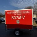 Na zdjęciu widoczna nowa przyczepka wraz z kontenerem. Widnieje na niej napis: "Ochotnicza Straż Pożarna w Solcu".